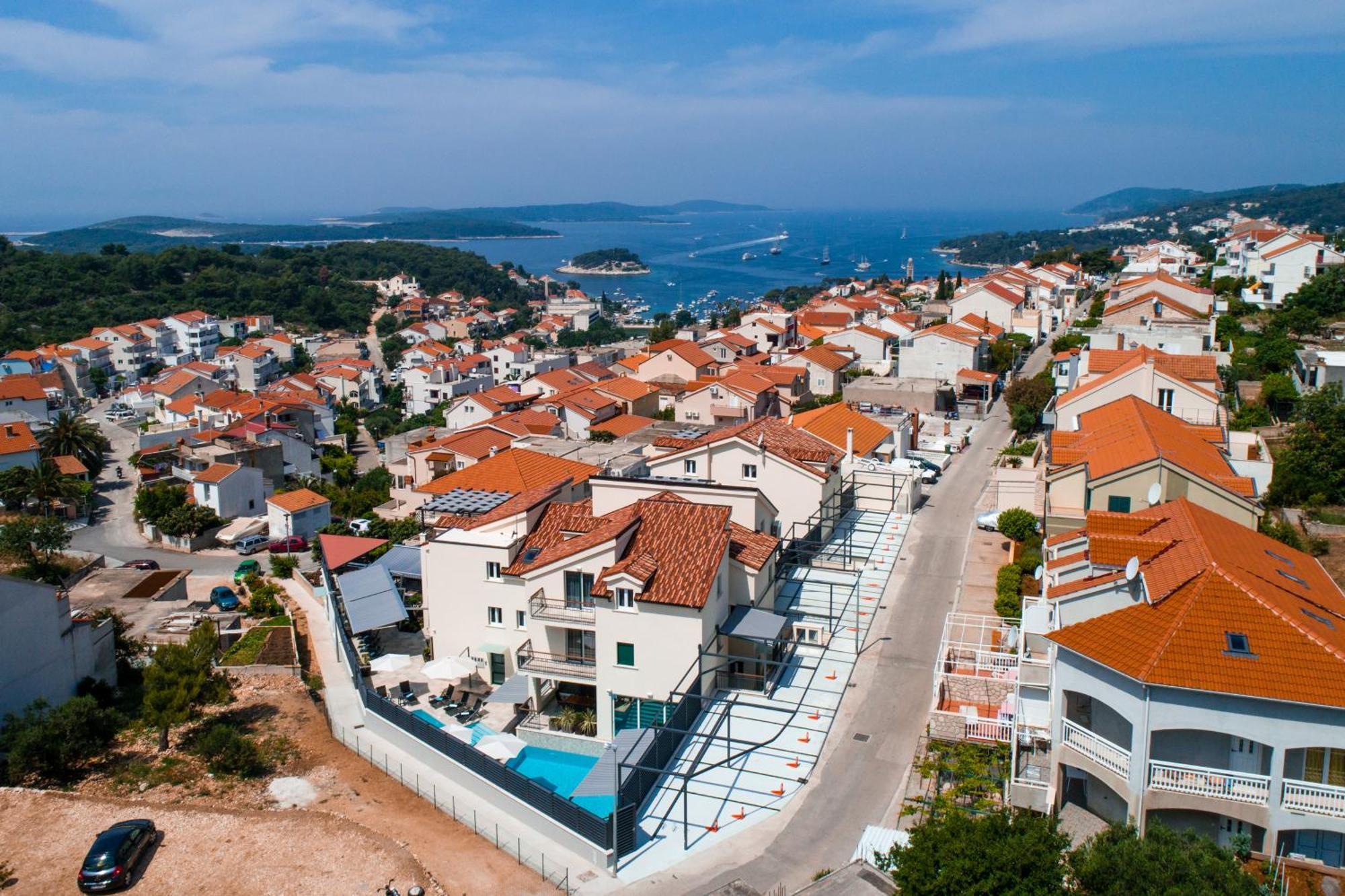 Hotel - Aparthotel Teranea Hvar Town Extérieur photo